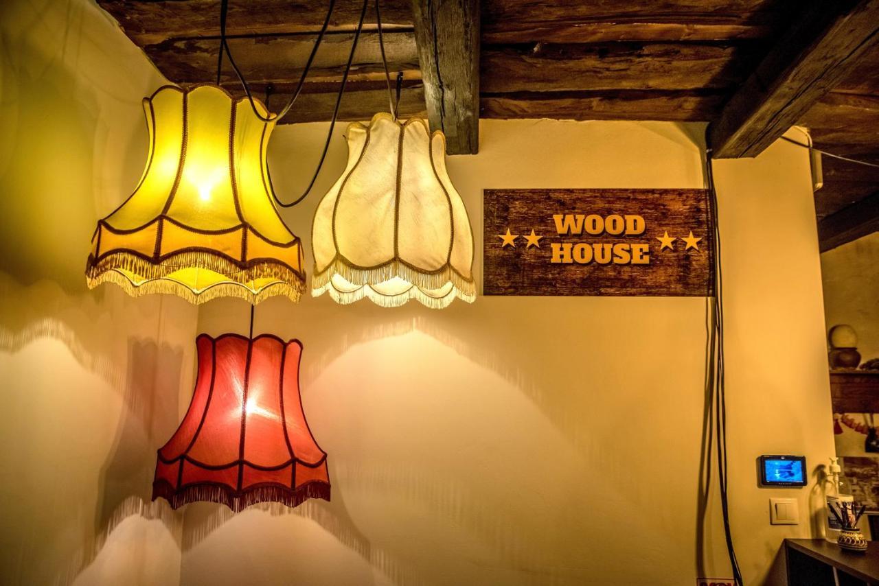 Wood House Republicii Ξενοδοχείο Μπρασόβ Εξωτερικό φωτογραφία