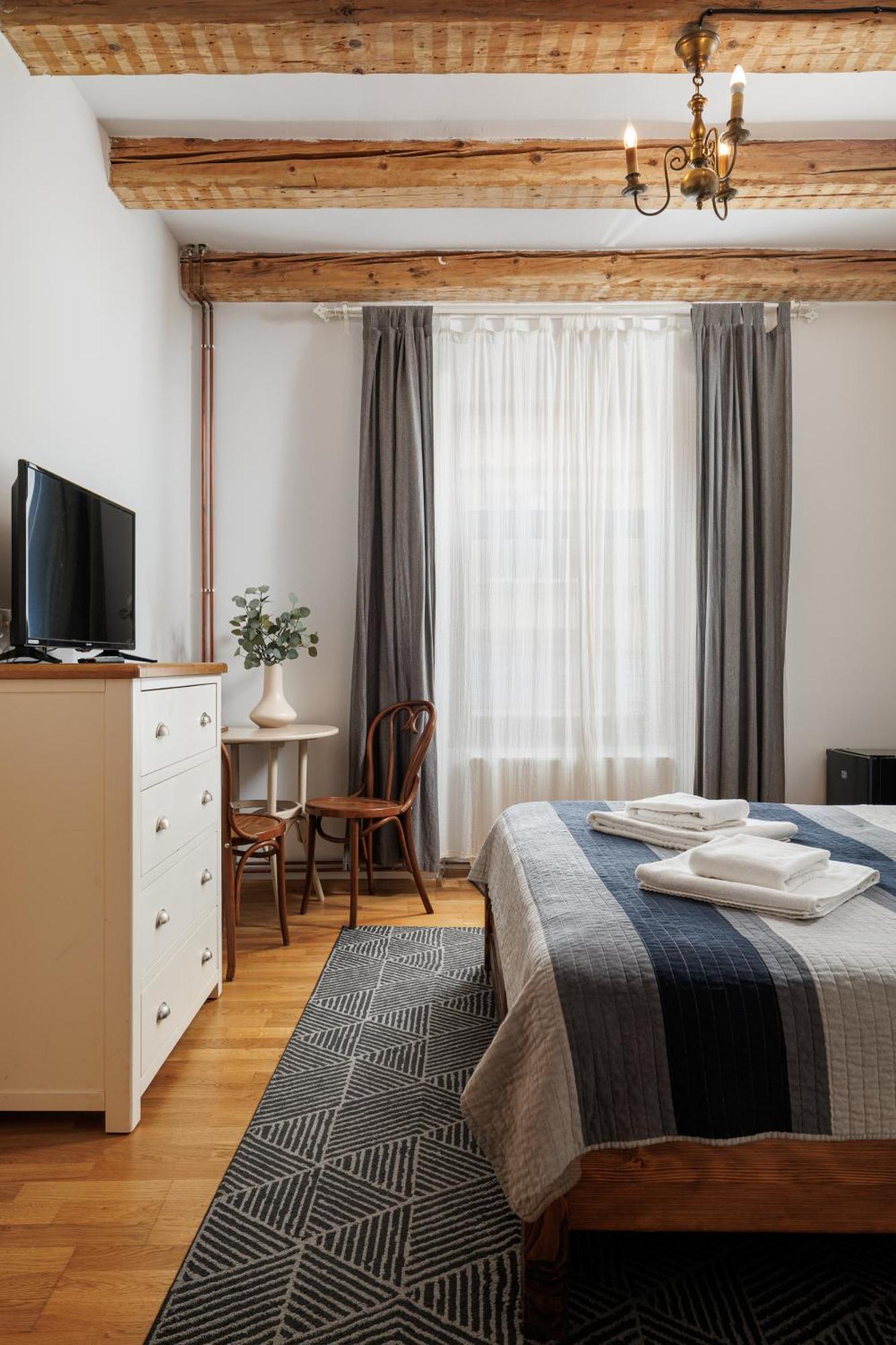Wood House Republicii Ξενοδοχείο Μπρασόβ Εξωτερικό φωτογραφία